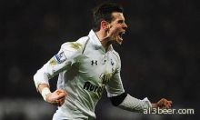 Arsenal 'will not alter tactics for Bale'